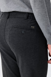 Pantaloni bărbătești gri taupe, cu șnur, croială conică, eleganți, croială croită