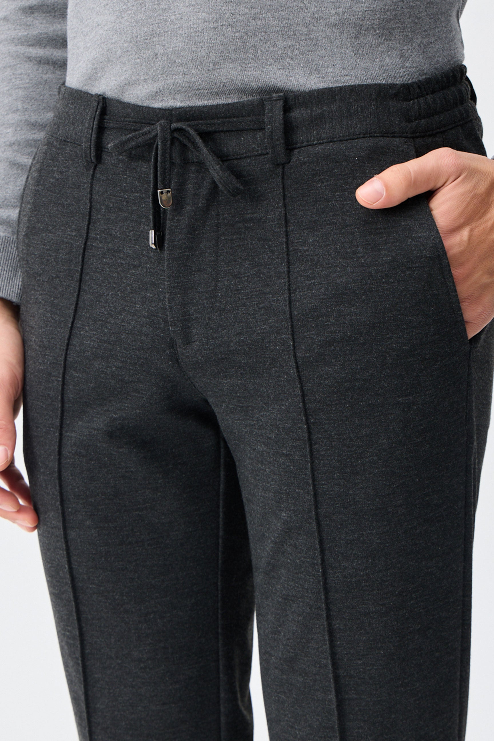 Pantaloni bărbătești gri taupe, cu șnur, croială conică, eleganți, croială croită