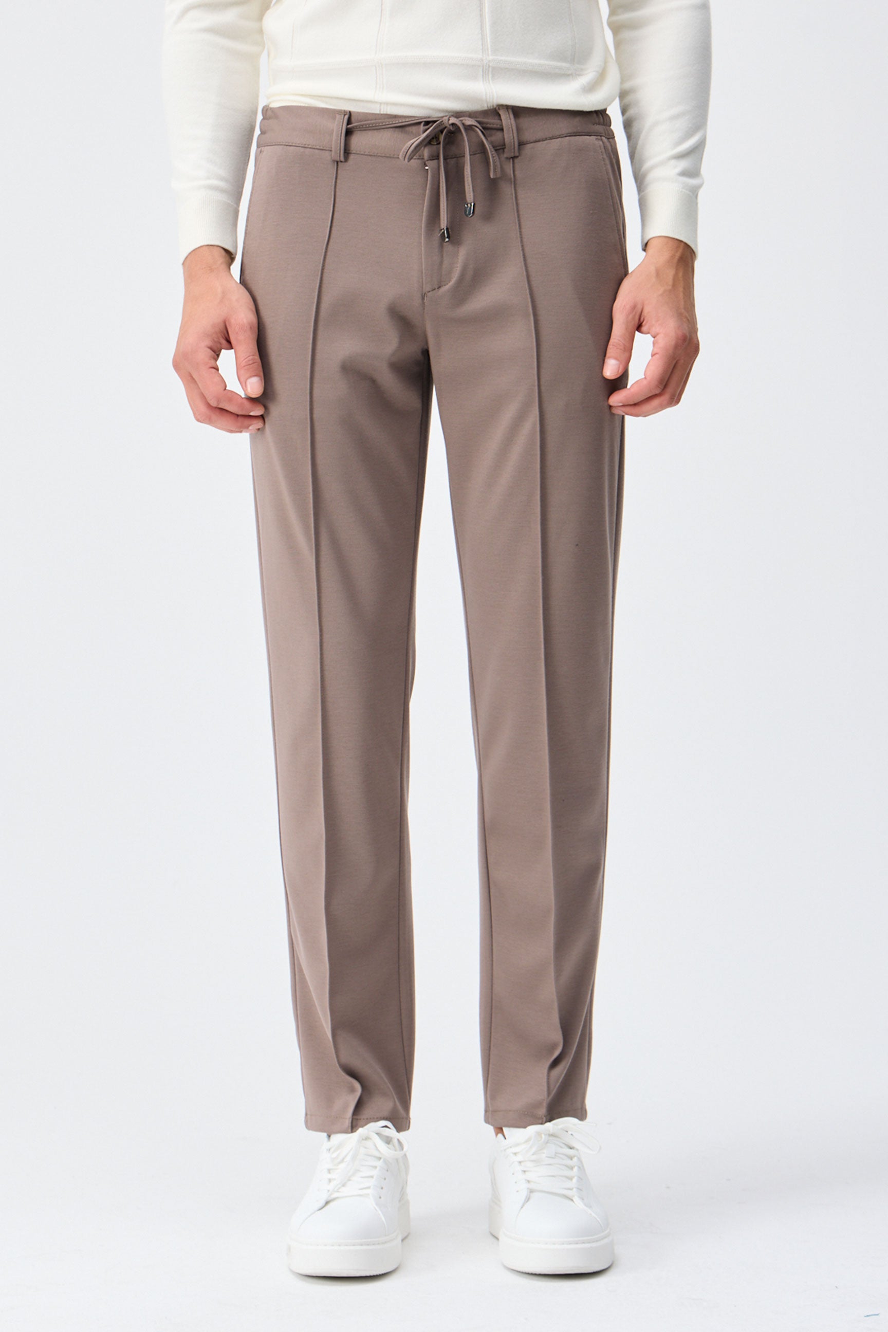 Set sacou și pantaloni elegant casual pentru bărbați, din jerseu moale, maro