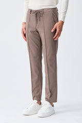 Pantaloni bărbătești eleganți cu șnur, gri taupe, croială conică