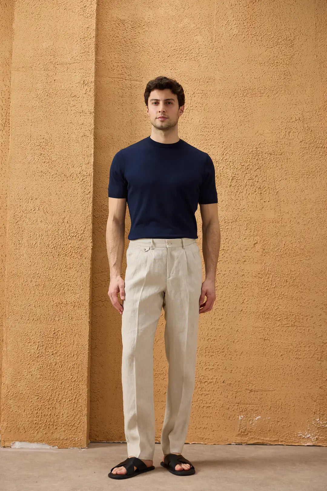 Costum bărbătesc bej din in, elegant, casual, din două piese, stil safari, de vară