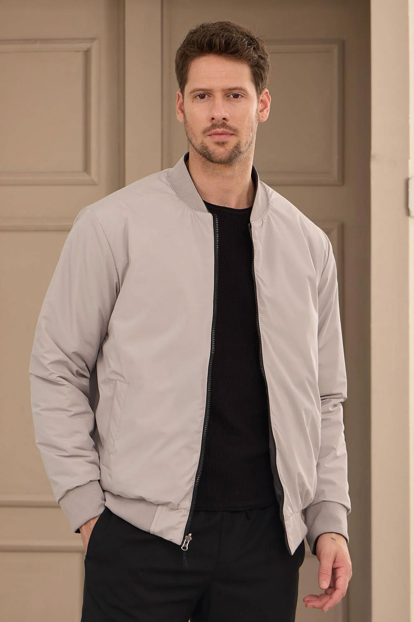 Jachetă bărbătească, gri și bej, reversibilă, tip bomber, ușoară, matlasată, 2 în 1