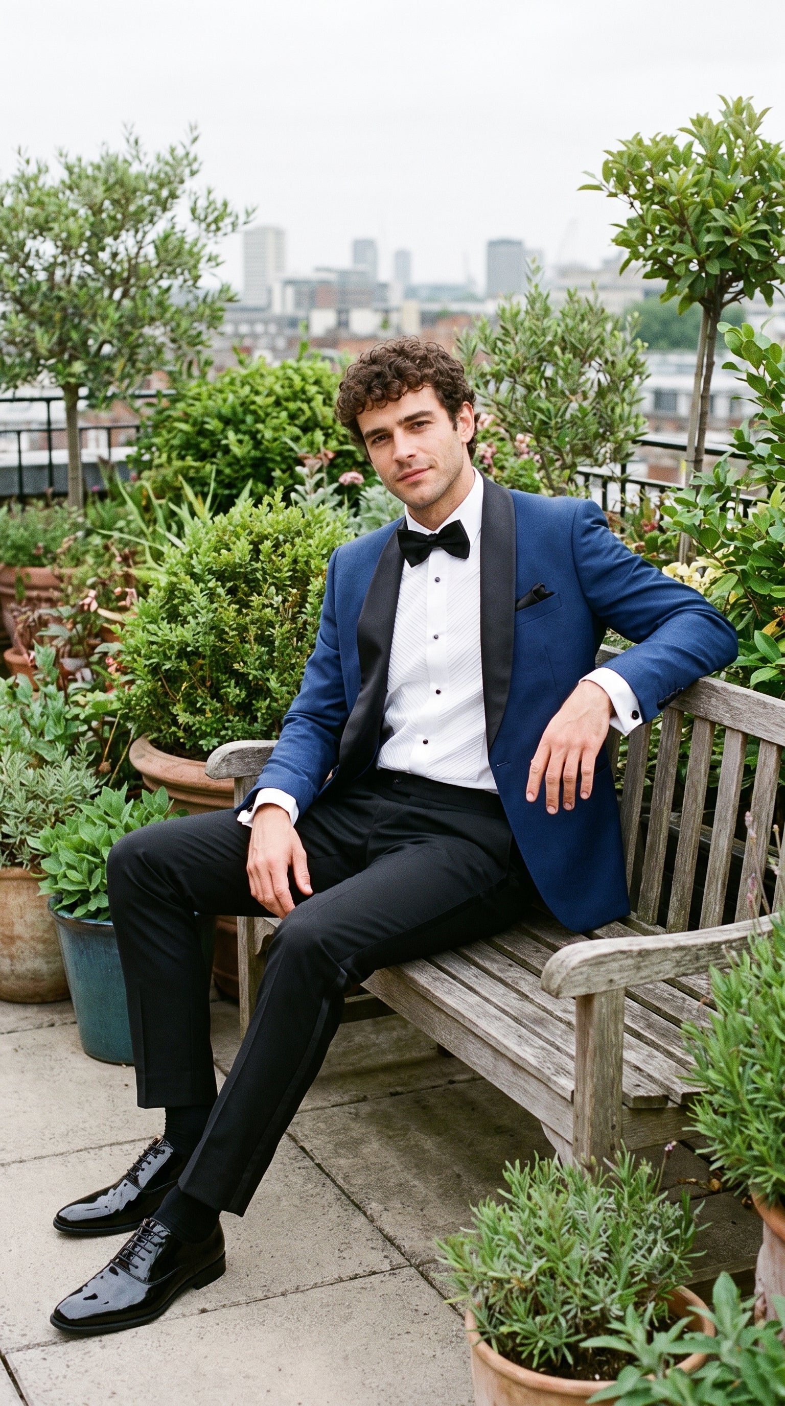 Look #800 styled with Aspen - Costum bărbătesc albastru din două piese, cu guler șal