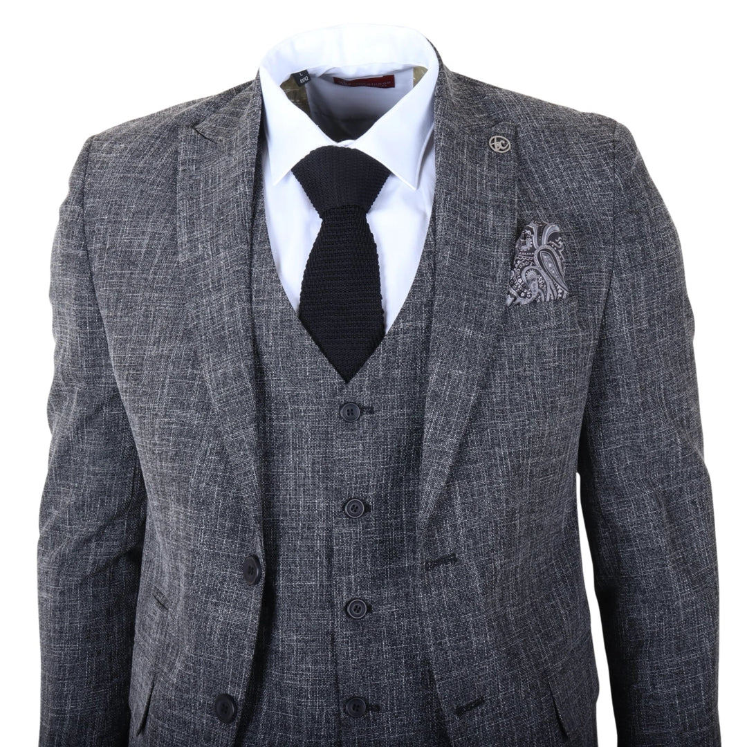 IM33 - Costum bărbătesc negru din 3 piese, croială croită