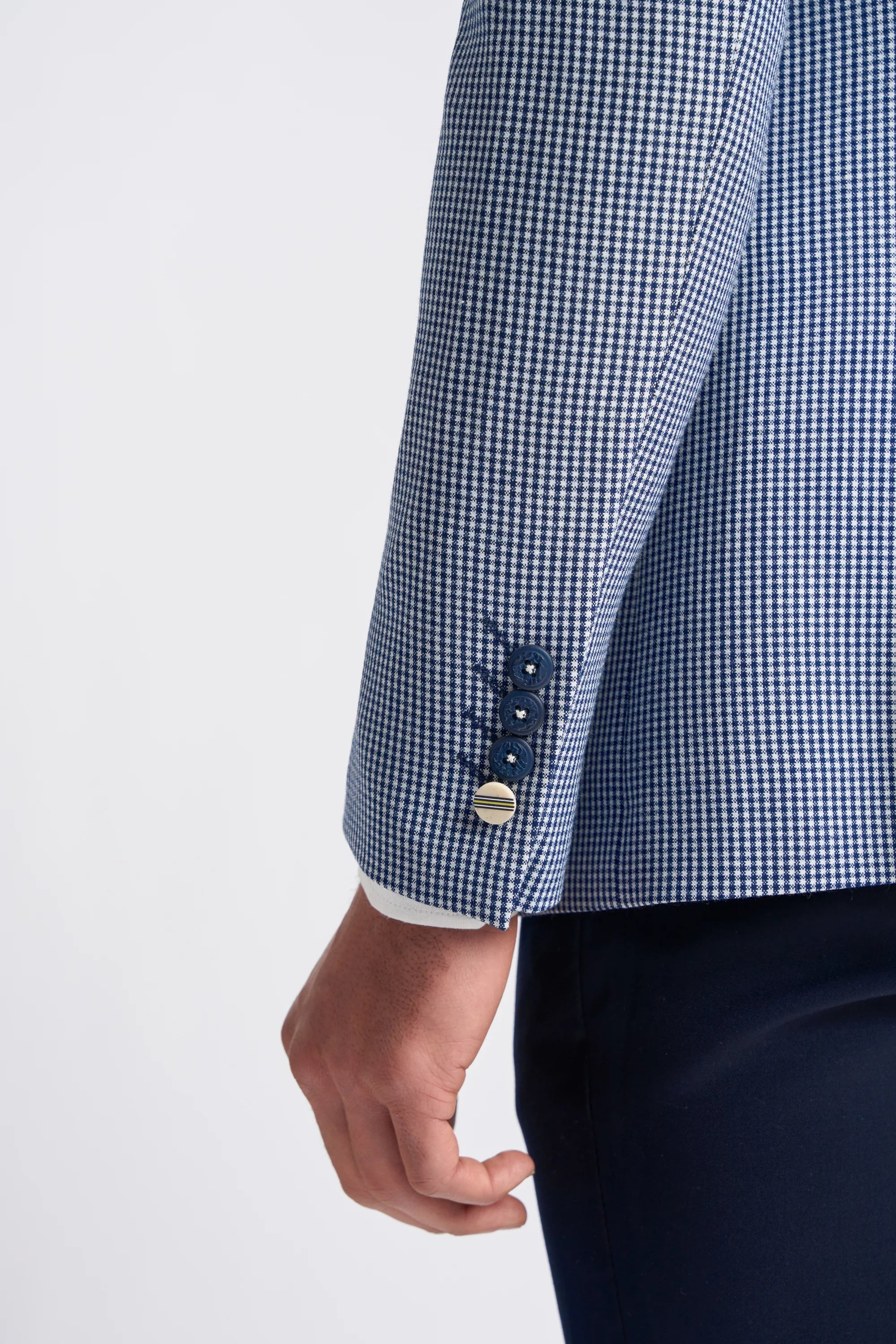 Costum bărbătesc Baresi, format din 3 piese, gri și bleumarin, cu carouri clasice de vară contrastante