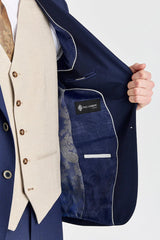 Costum Belmont bleumarin cu vestă contrastantă Belmont bej