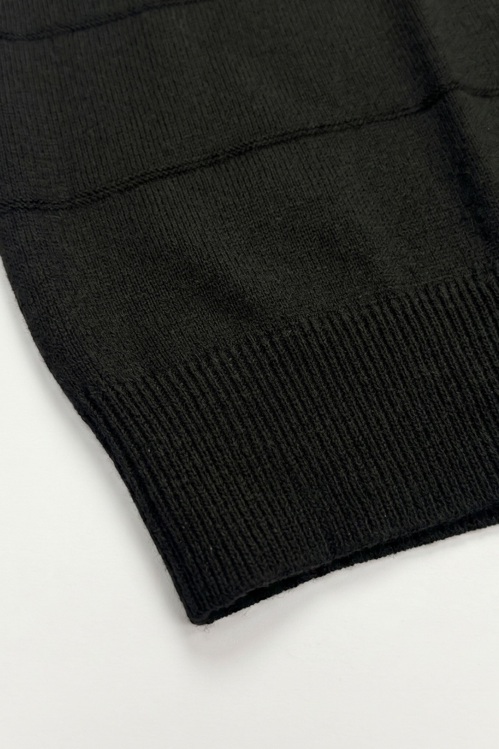 Tricou negru texturat tricotat pentru bărbați