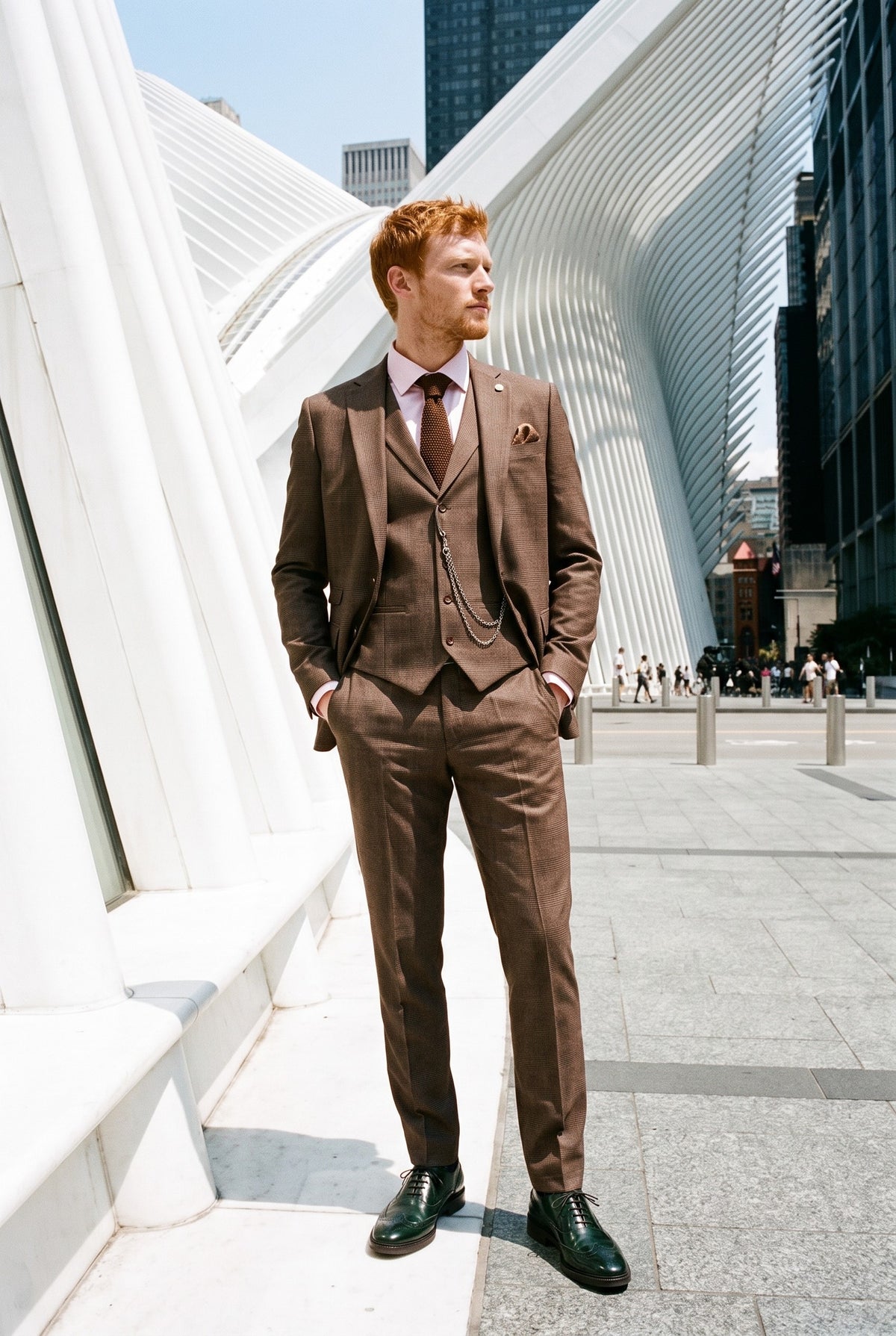 Look #1010 styled with TP-50 - Costum bărbătesc maro din 3 piese, model Prince Of Wales, în carouri