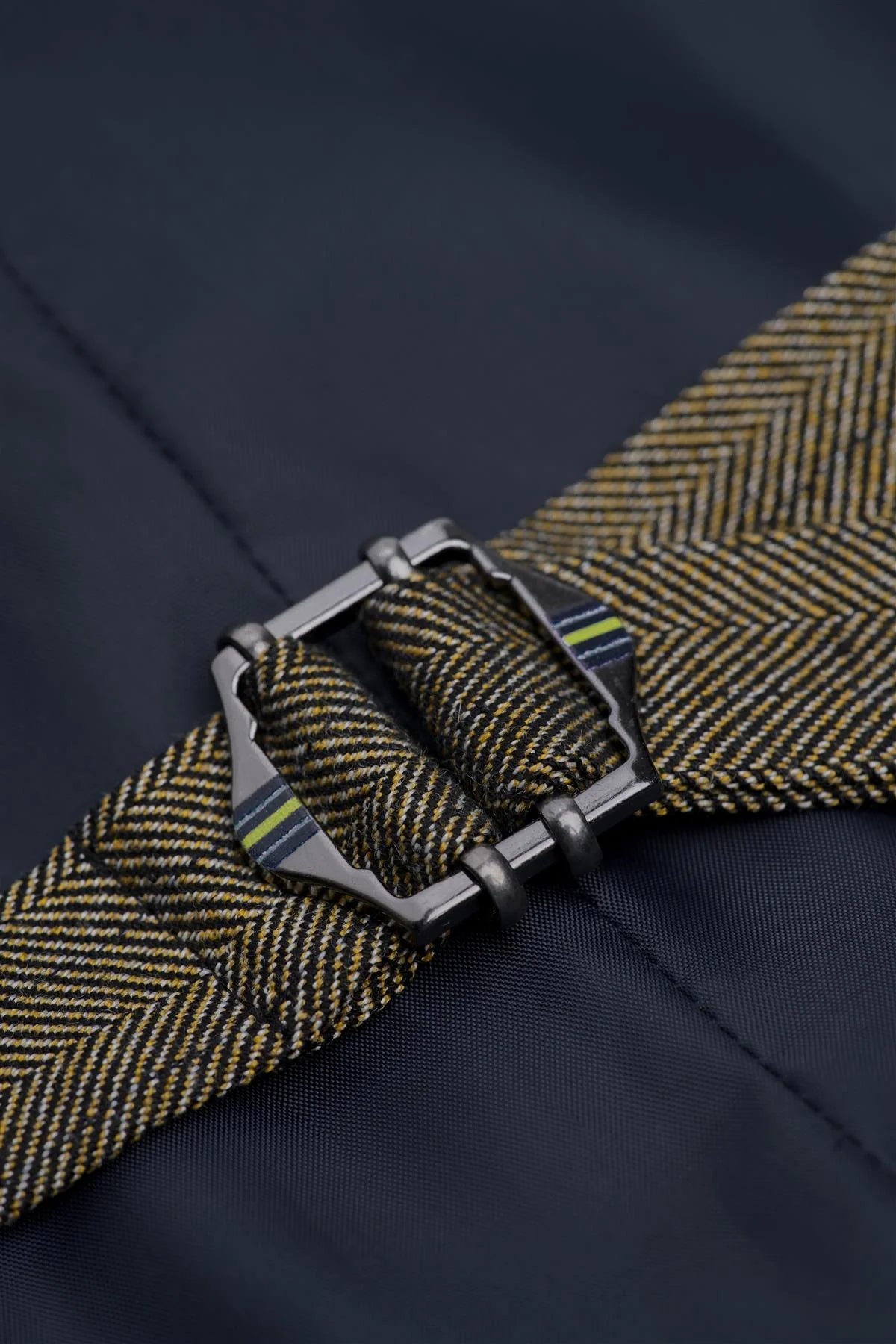 Damon - Vestă bărbătească verde măsliniu cu două rânduri de nasturi