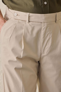 Set bărbătesc elegant casual, jachetă safari verde salvie din amestec de bumbac și pantaloni bej