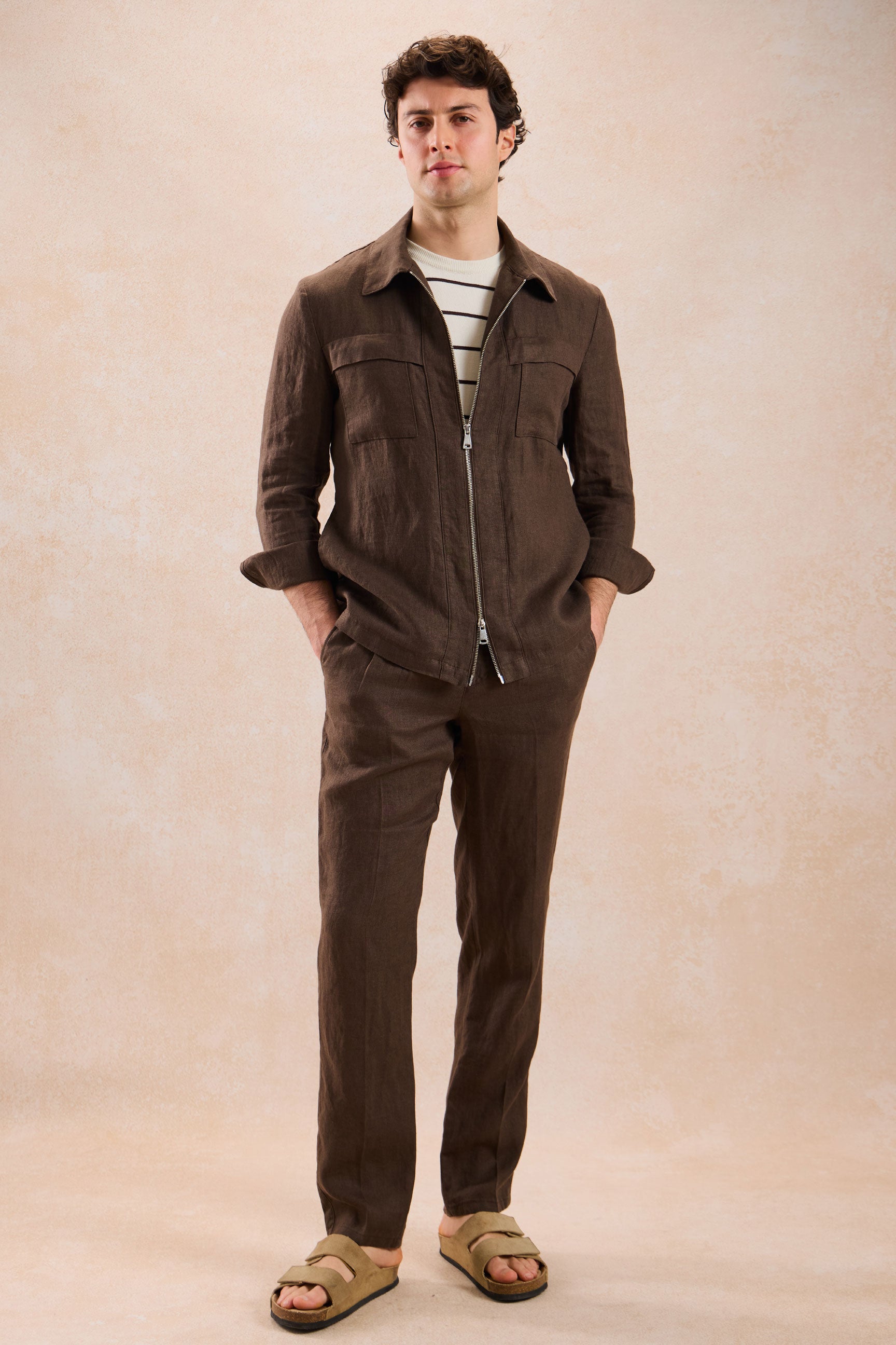 Costum bărbătesc din două piese, maro, din in, elegant, casual, stil safari, vară