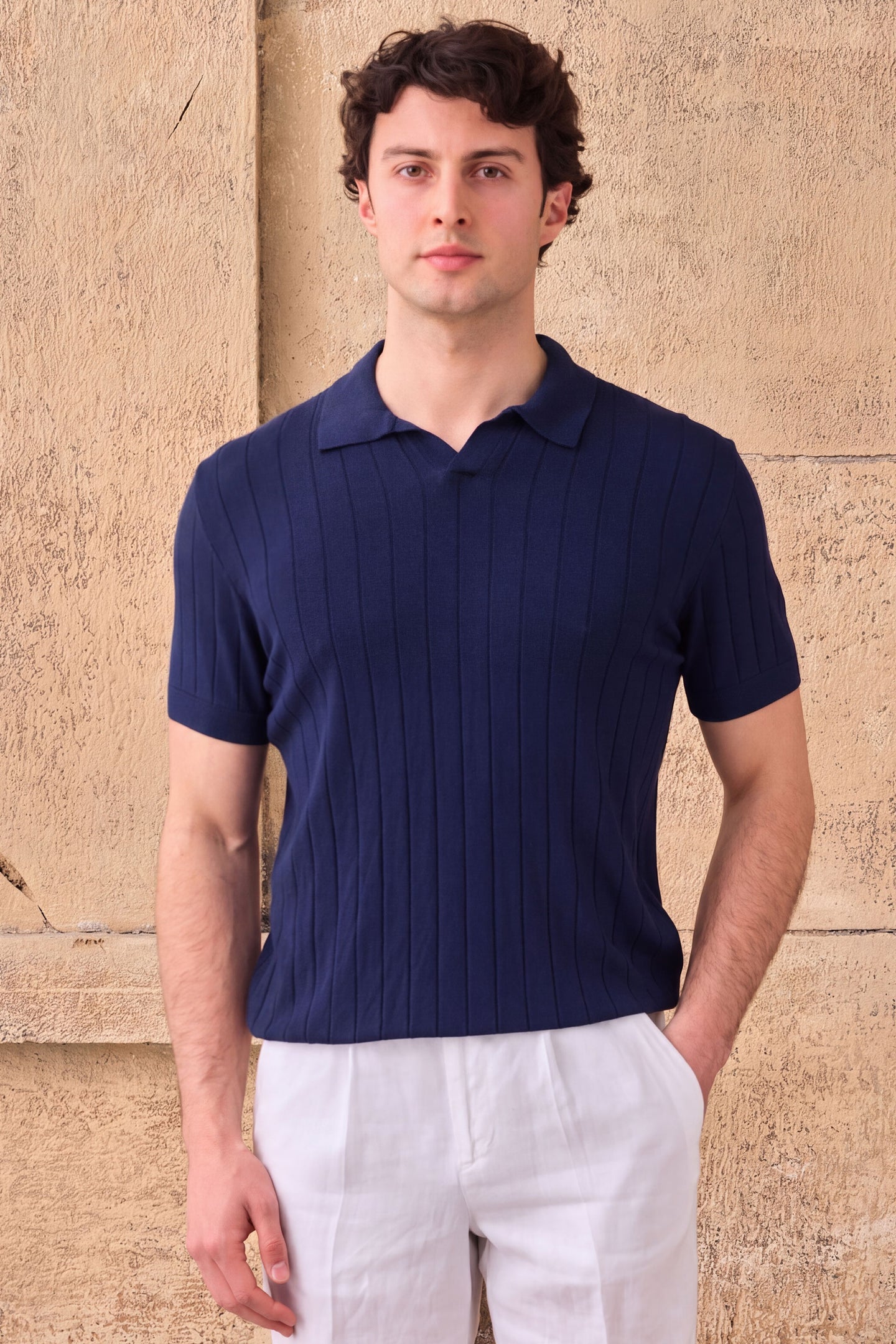 Tricou polo tricotat cu nervuri bleumarin închis pentru bărbați