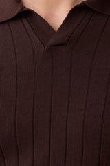Tricou polo bărbătesc maro cu model nervuri
