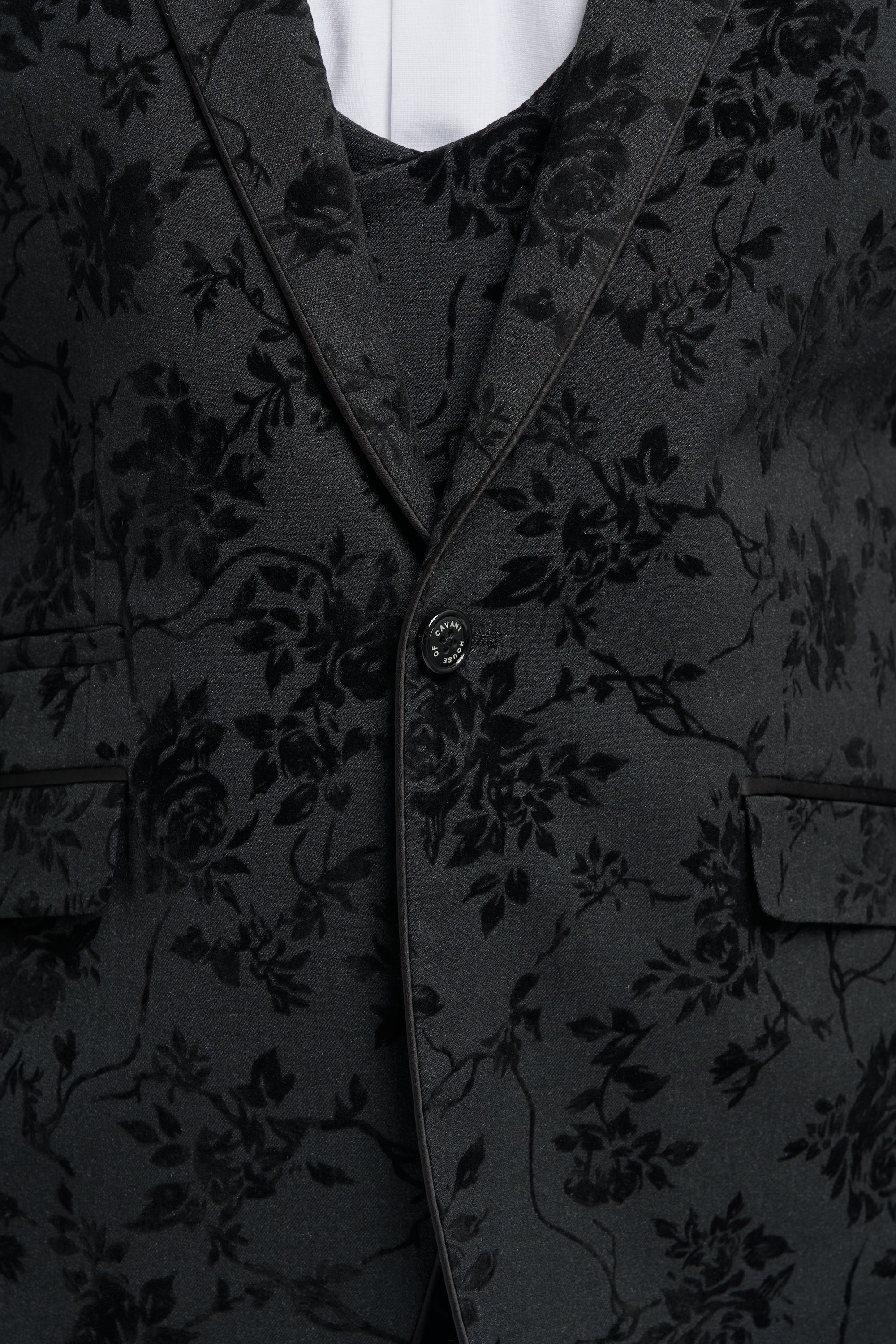 Costum bărbătesc negru din 3 piese din catifea Paisley