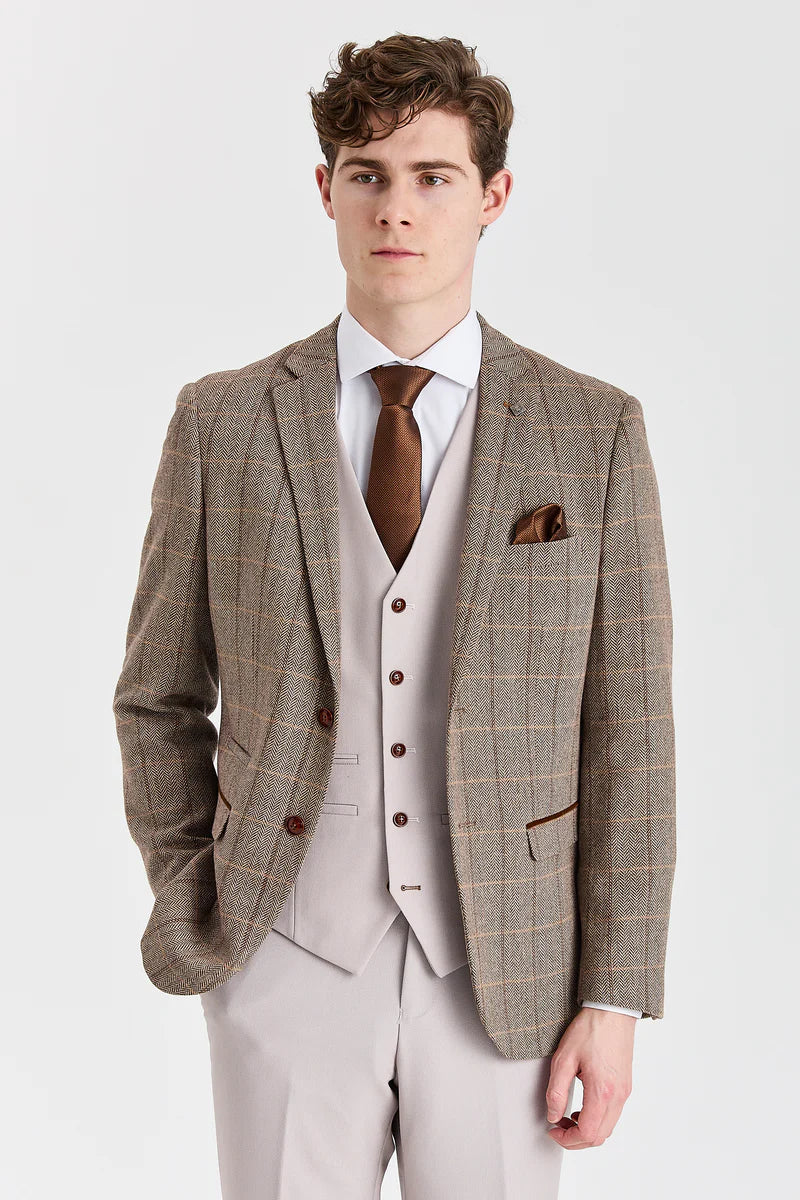 Costum Harris Brown Tweed cu vestă și pantaloni din piele naturală contrastantă