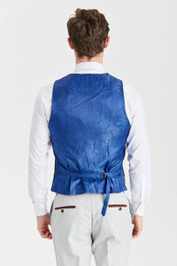 Costum Mark Stone cu vestă contrastantă Mayfair bleumarin