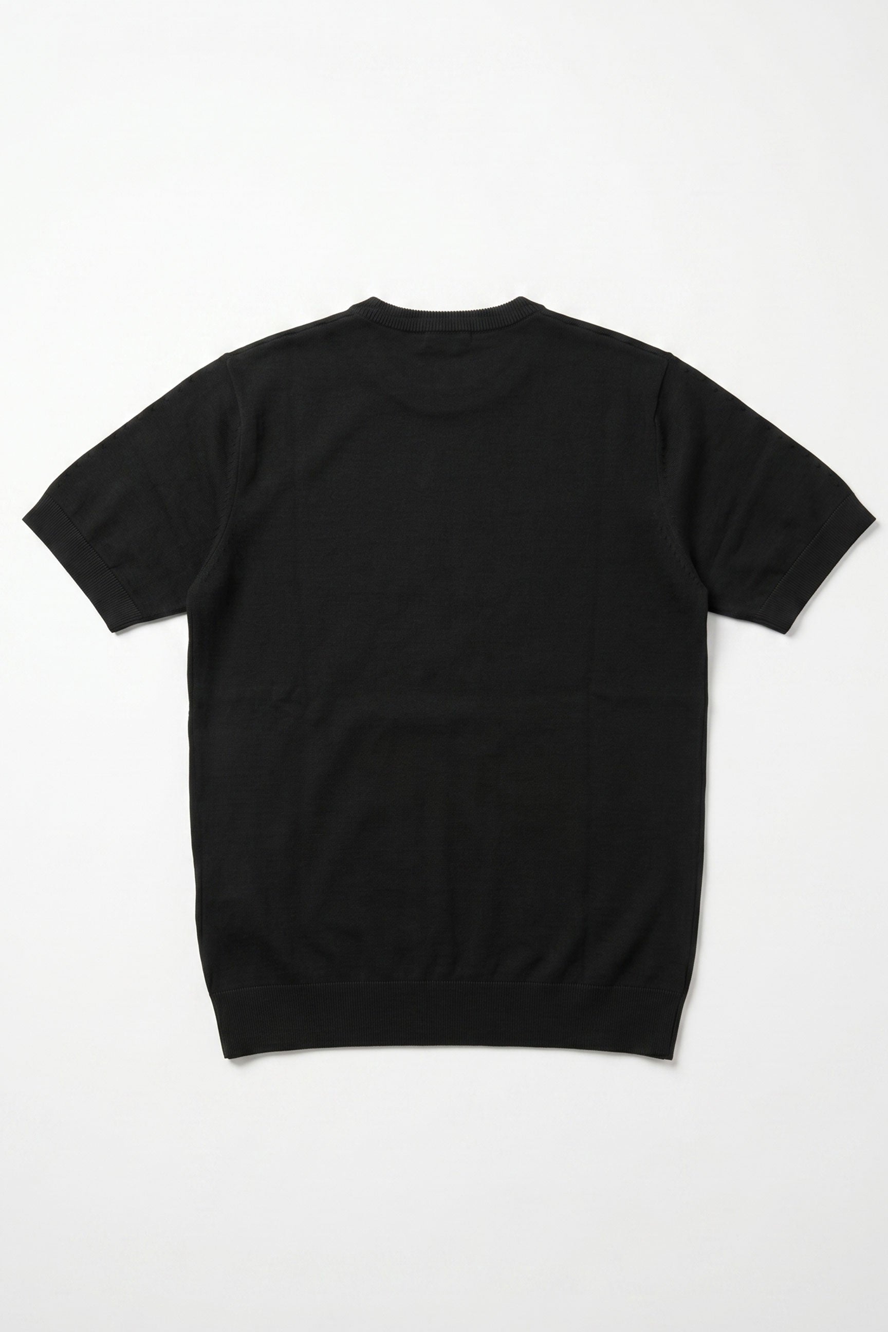 Tricou bărbătesc clasic negru tricotat, cu mânecă scurtă, guler rotund