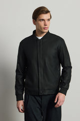 Jachetă bomber elegantă minimalistă neagră pentru bărbați