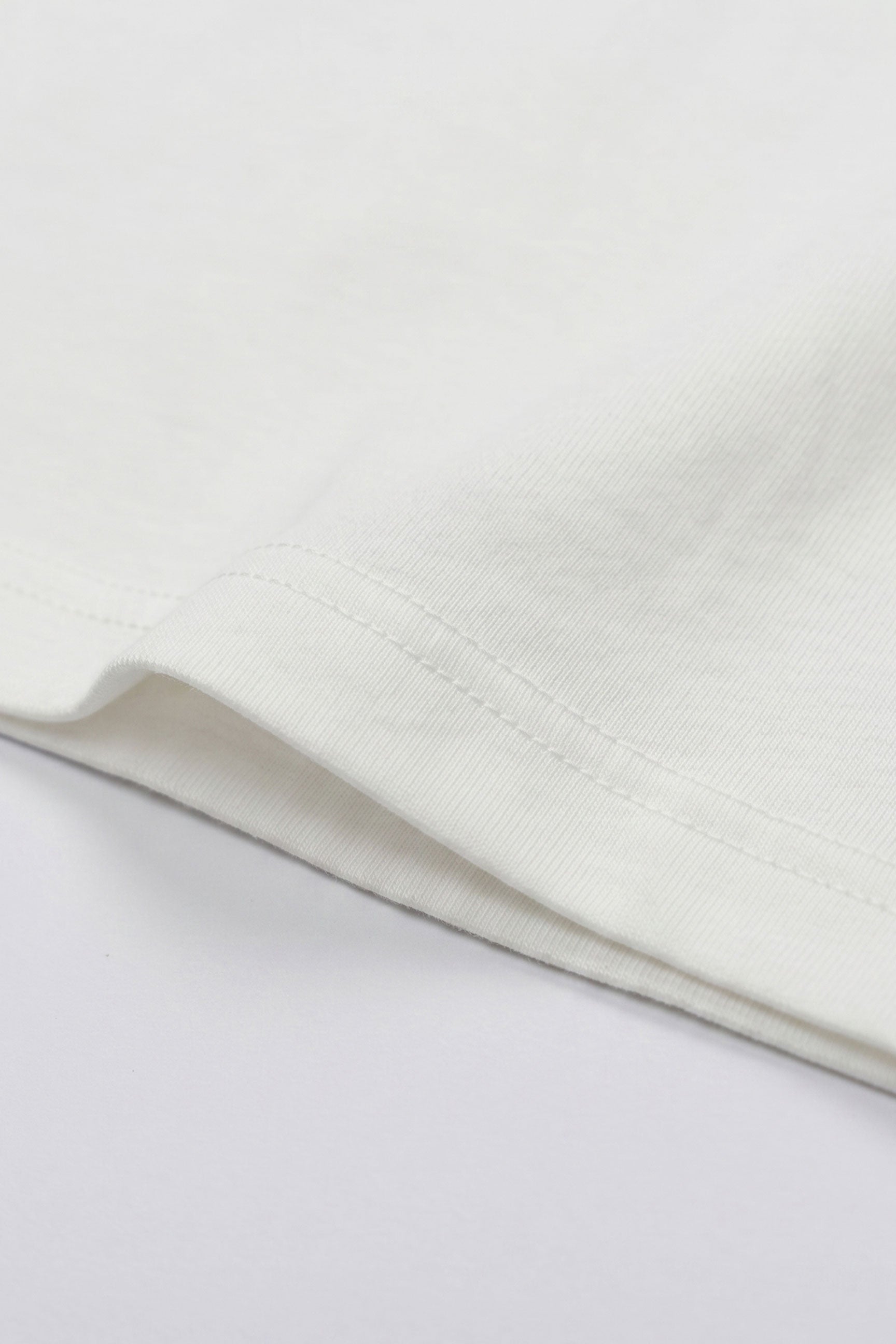 Tricou clasic bărbătesc din bumbac, alb-gălbui