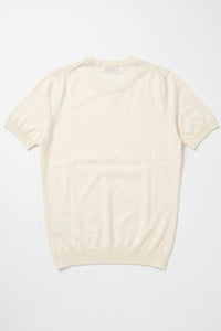 Tricou bărbătesc Off White tricotat, croială regulată, cu guler rotund, mânecă scurtă
