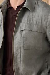 Set bărbătesc de vară, elegant, casual, cu jachetă din in verde salvie și pantaloni bej, cu fermoar