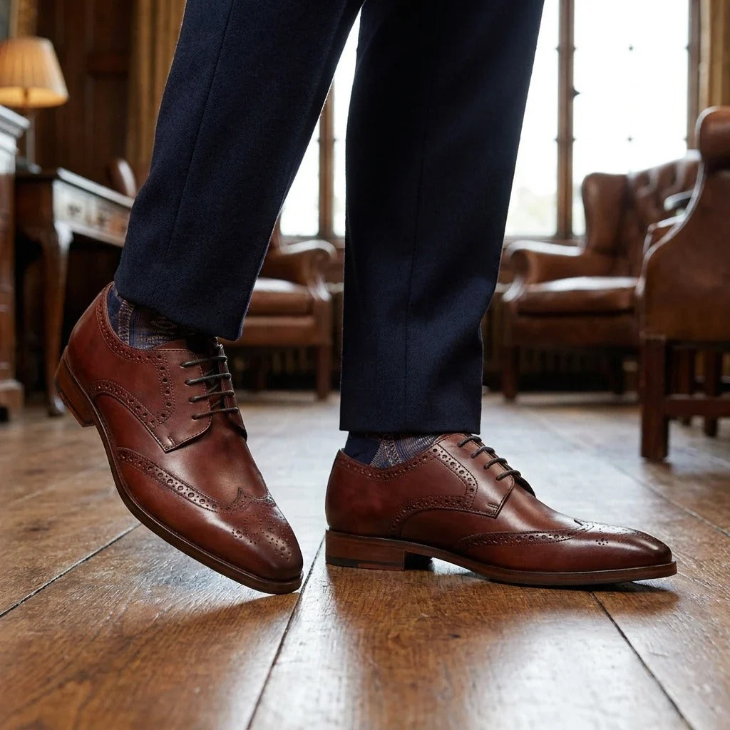 Pantofi Brogue bărbătești, din piele vișinie, clasici, formali, cu șireturi