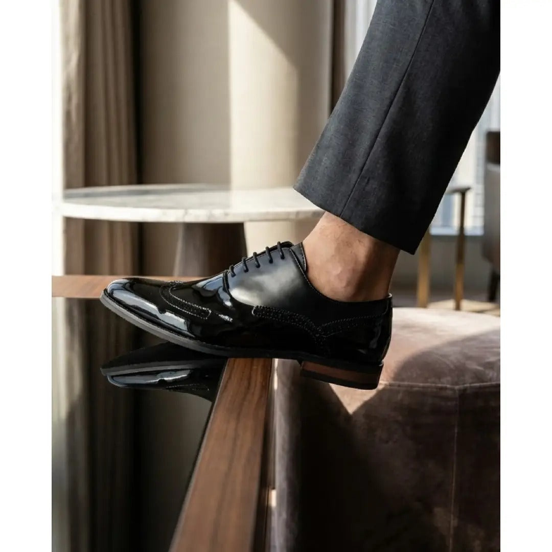 Pantofi Oxford pentru bărbați, din piele PU lăcuită, cu vârfuri tip Wingtip