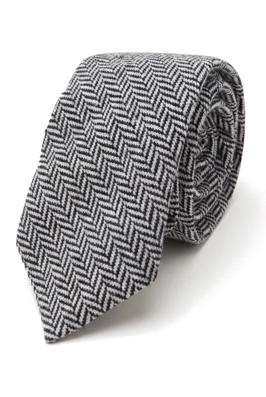 Set batistă bărbătesc cu cravată gri din tweed, model clasic British Heritage din lână, model herringbone