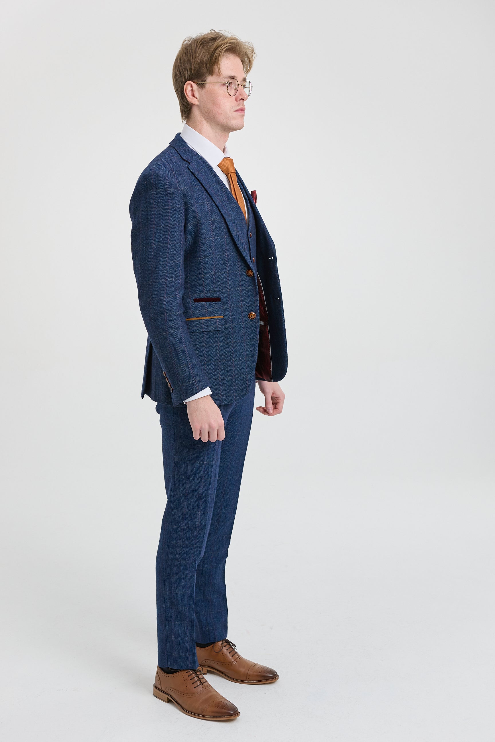 Costum Scott albastru pentru bărbați, format din 3 piese, model tweed, în carouri