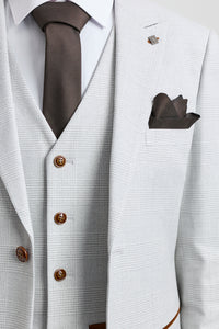 Costum Mark pentru bărbați, gri, în carouri, format din 3 piese, din tweed, cu finisaje maro, pentru nunți și baluri