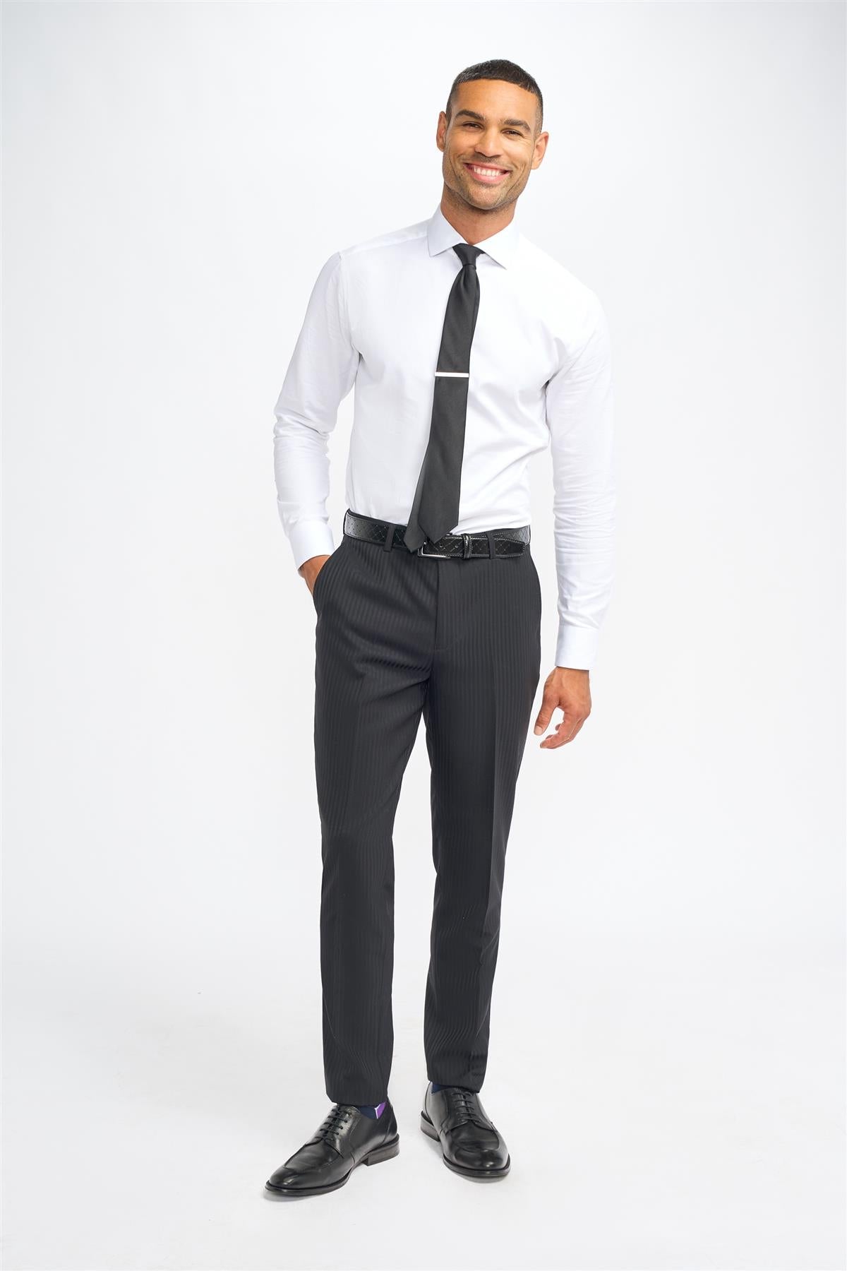 Roberto - Pantaloni eleganti bărbătești cu dungi negre