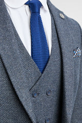 Costum bărbătesc bleumarin din 3 piese cu vestă dublă de nasture