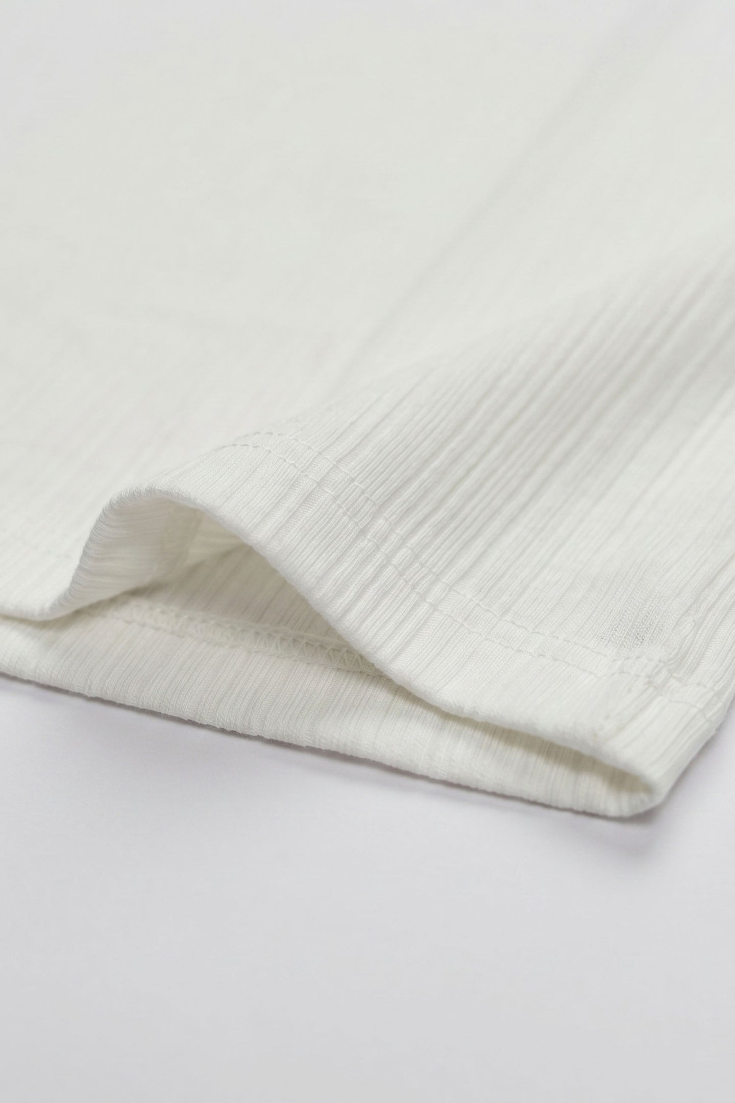 Tricou clasic cu nervuri albe pentru bărbați